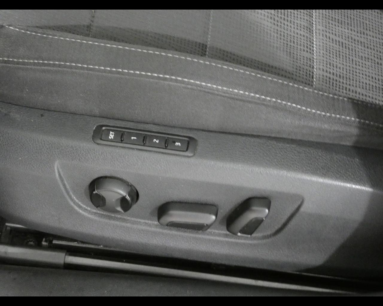 SKODA Superb 3ª serie - Superb 2.0 TDI 150 CV SCR DSG Wagon Executive