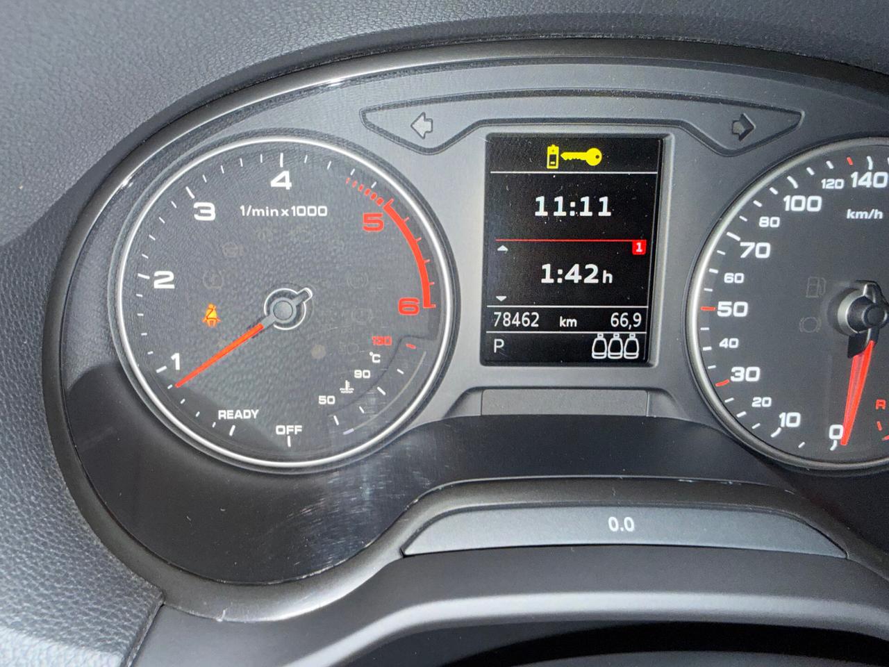 Audi Q2 35 TDI quattro S tronic Blak Edition Tetto Sky Open