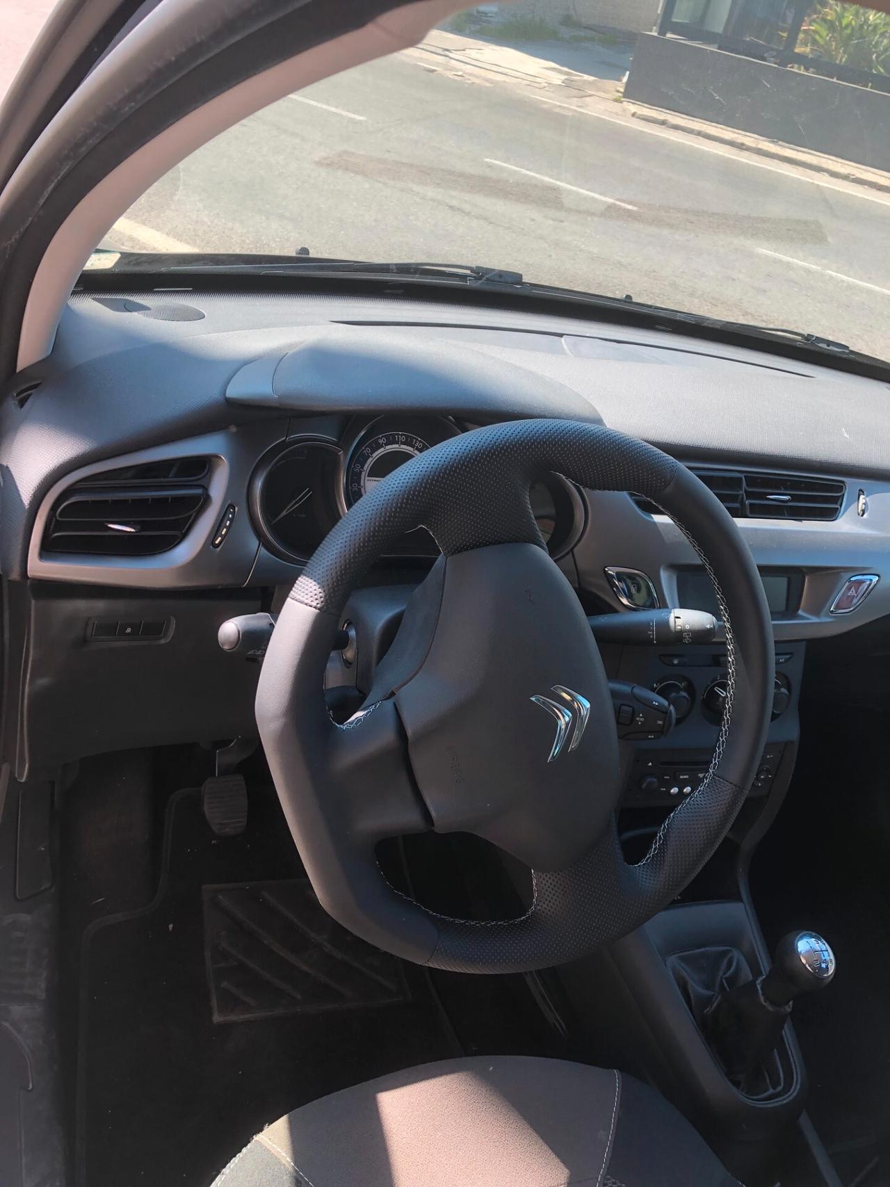 Citroën C3 1.4 HDi 70 CV 2015 - 70.000 km - Garanzia - Pari al Nuovo