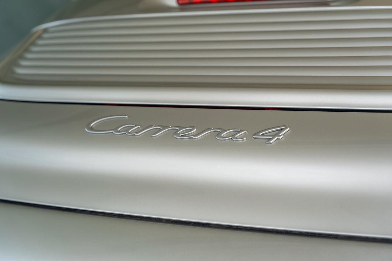 Porsche 911 Cabrio 3.4 Carrera 4 cabrio