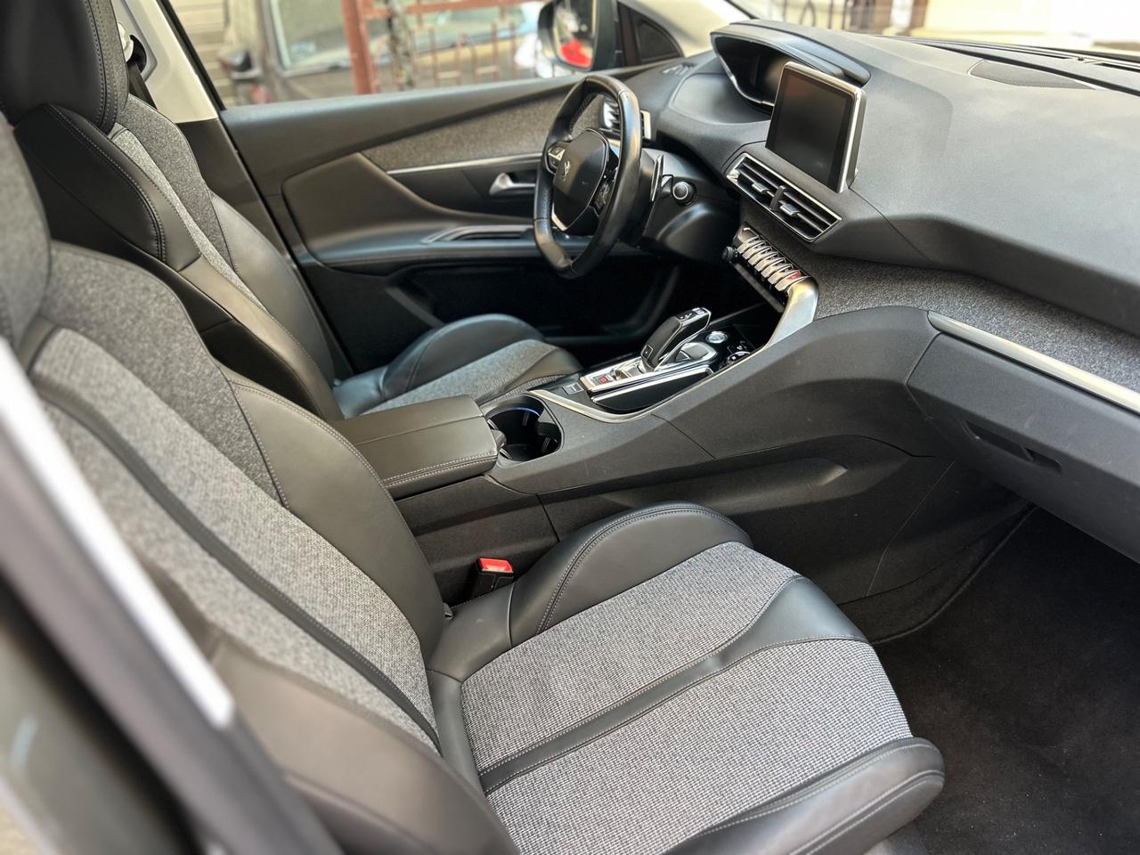 Peugeot 3008 PureTech Turbo 130 S&S EAT8 Allure