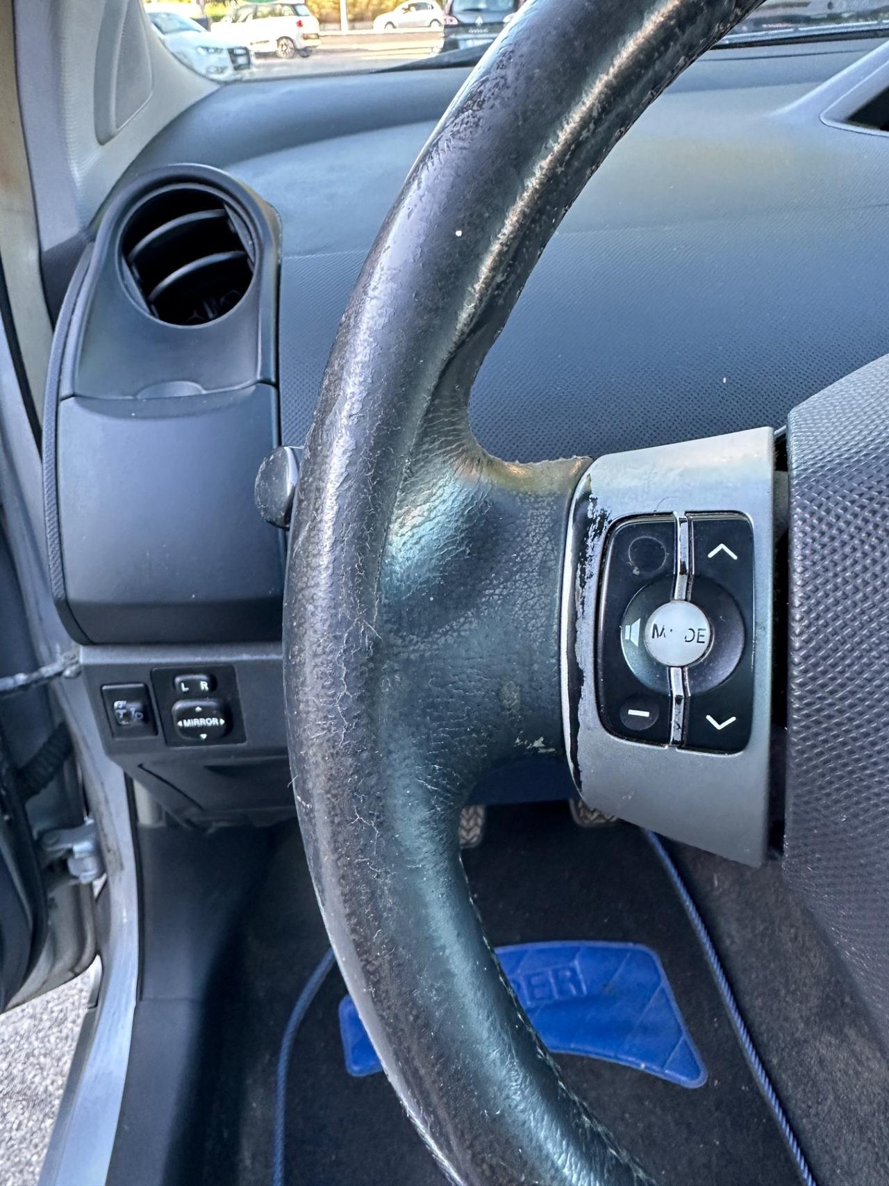 Toyota Yaris 1.3 3 porte Sol