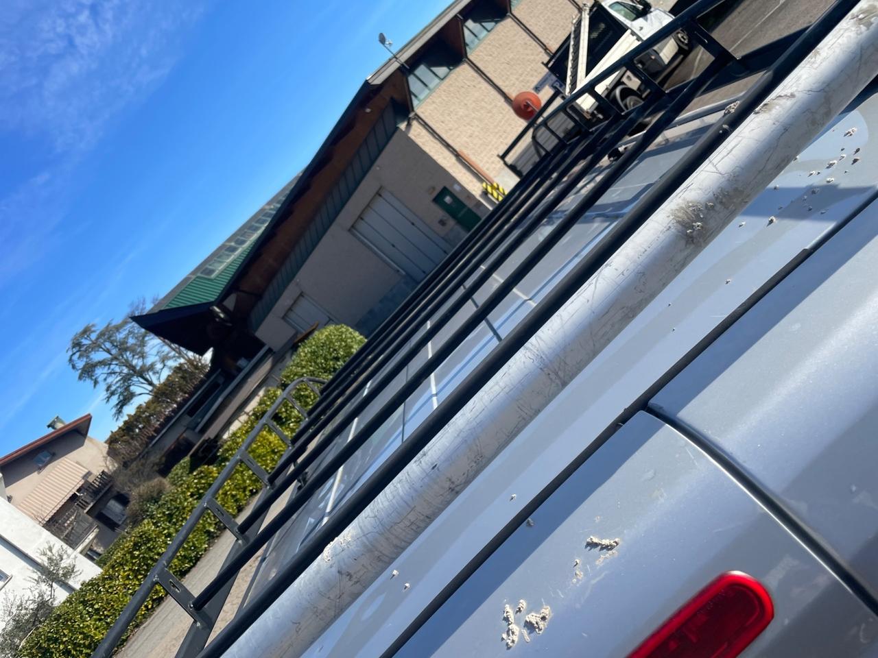 Opel Combo 1.6 diesel con 83.000km