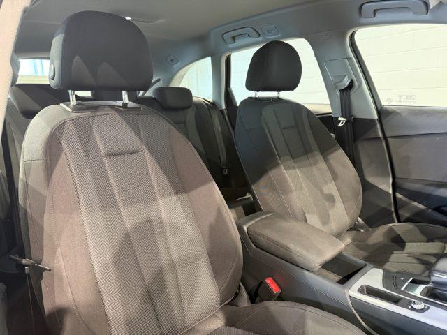 AUDI A4 Avant 30TDI 136 CV Stronic Business Advanced