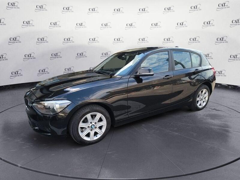 BMW Serie 1 118d 5p. Unique