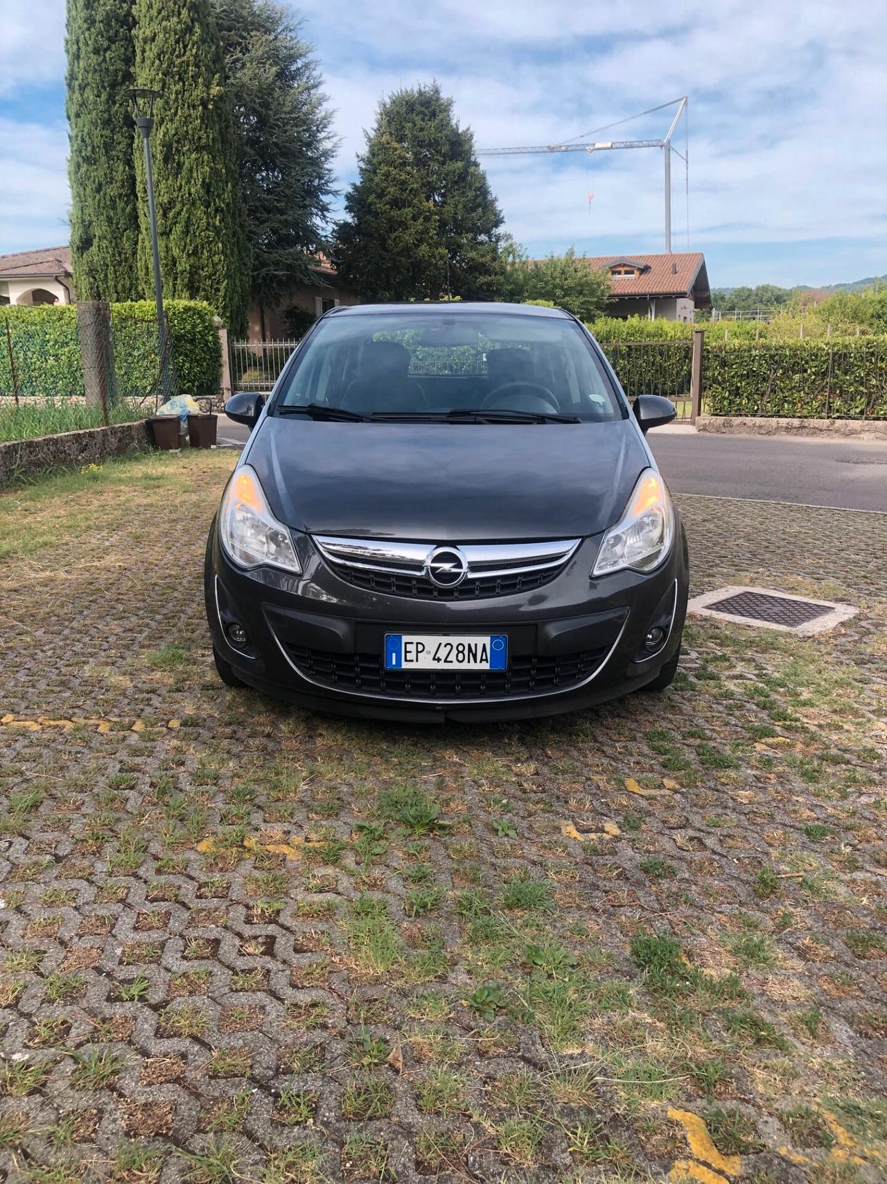 Opel Corsa 1.2 5 porte Edition