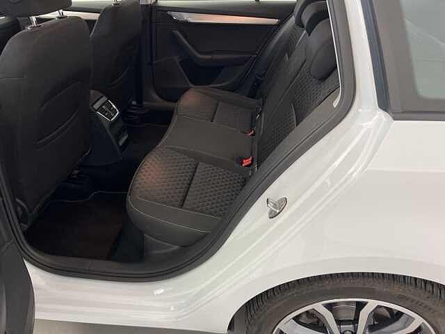 SKODA Octavia 1.4 TSI Wagon Executive G-Tec