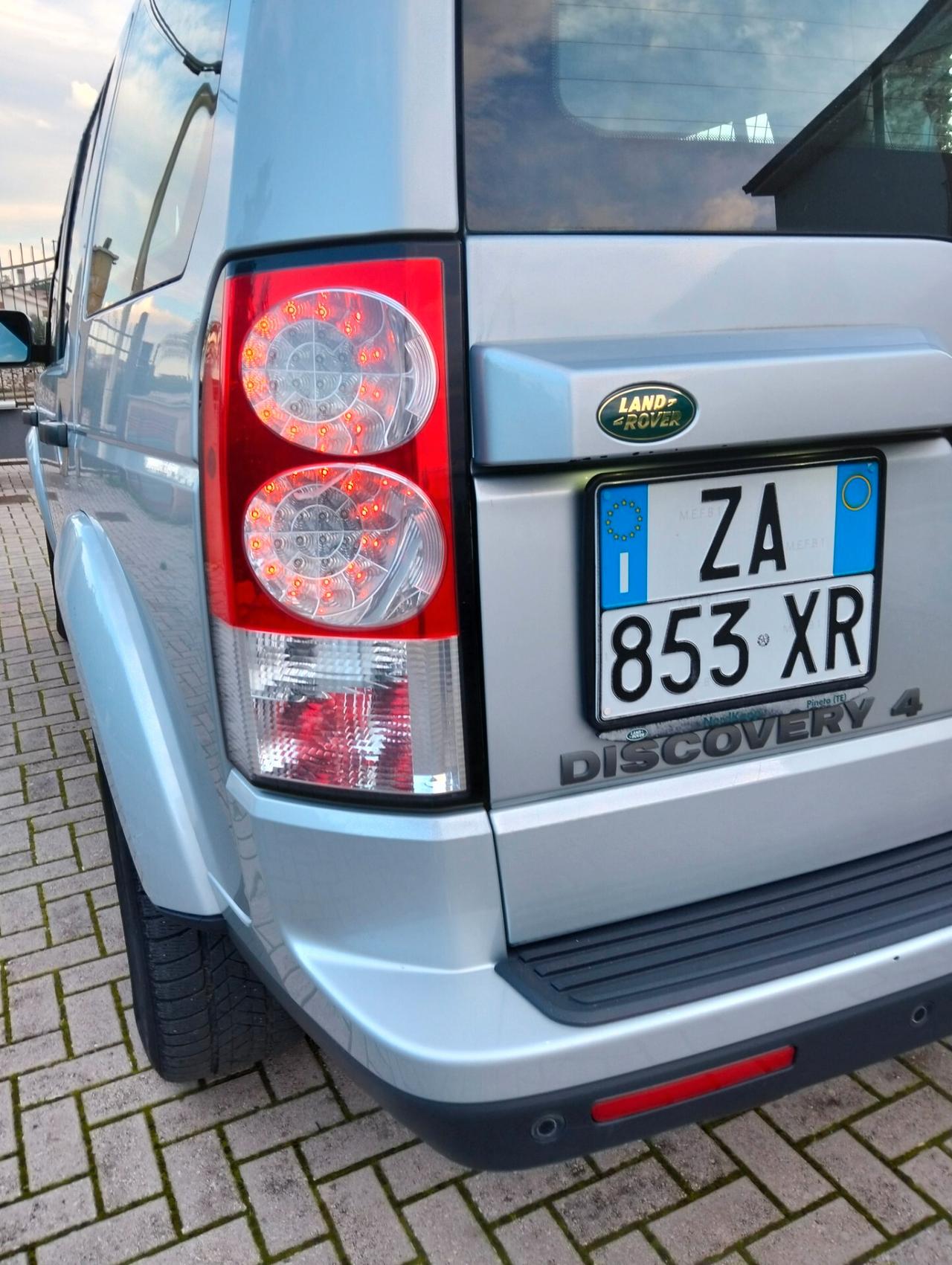 Land Rover Discovery 4 3.0 SDV6 245CV HSE