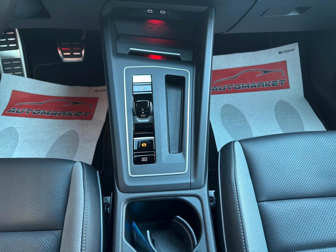 Volkswagen Golf 2.0 tdi GTD 200cv dsg TETTO PELLE IQ