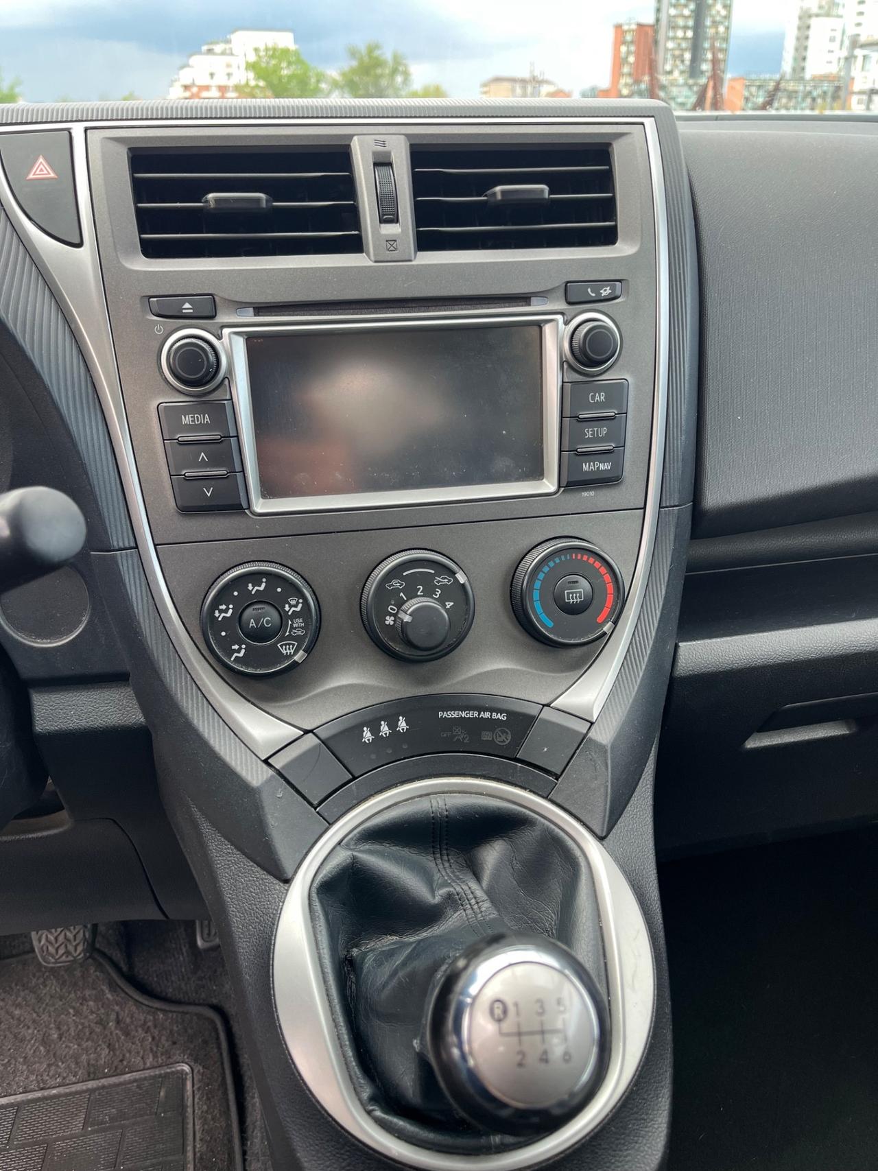 Toyota Verso-S 1.3 MT Active