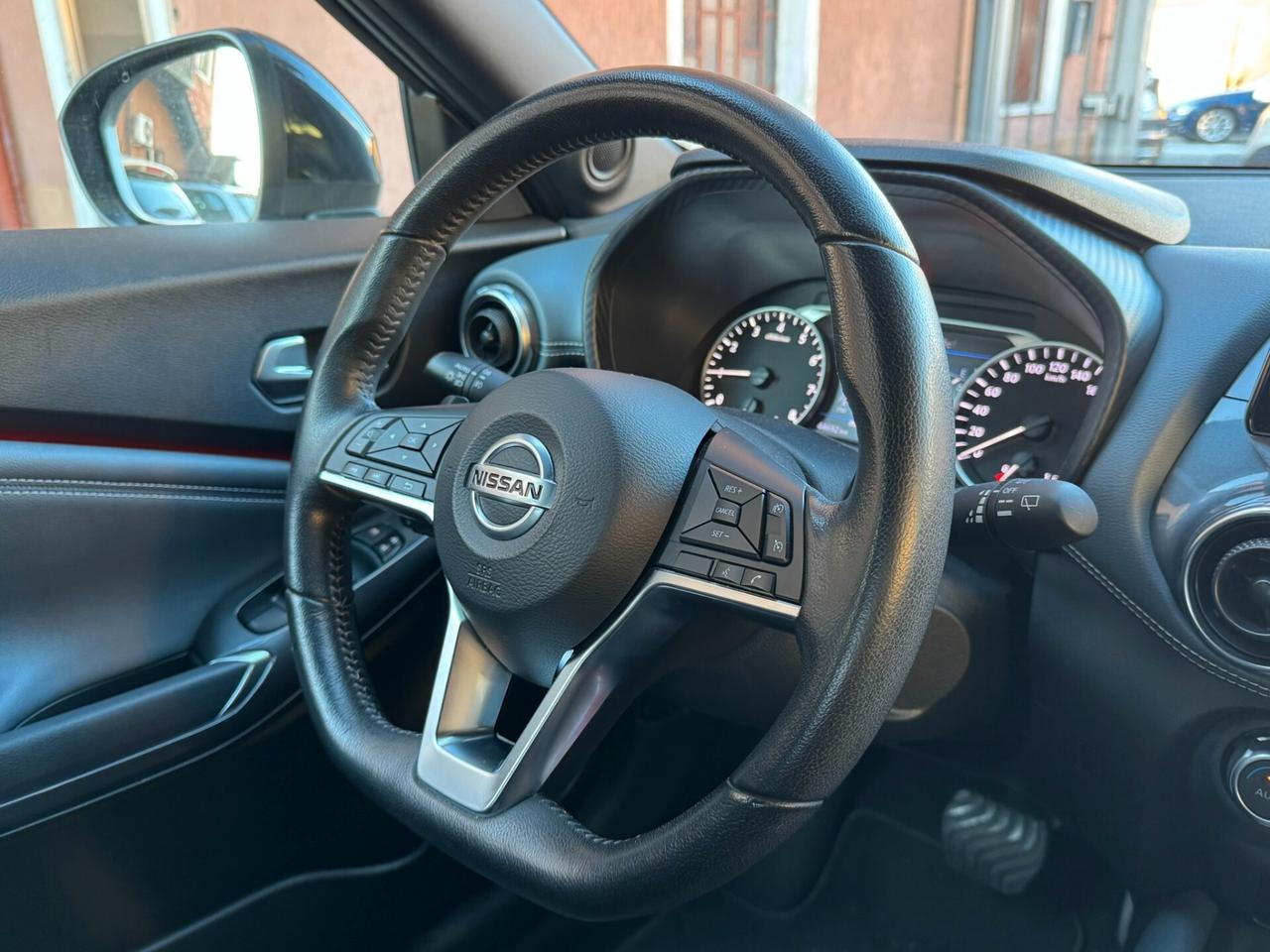 Nissan Juke 1.0 DIG-T 117 CV DCT Tekna PERFETTA!