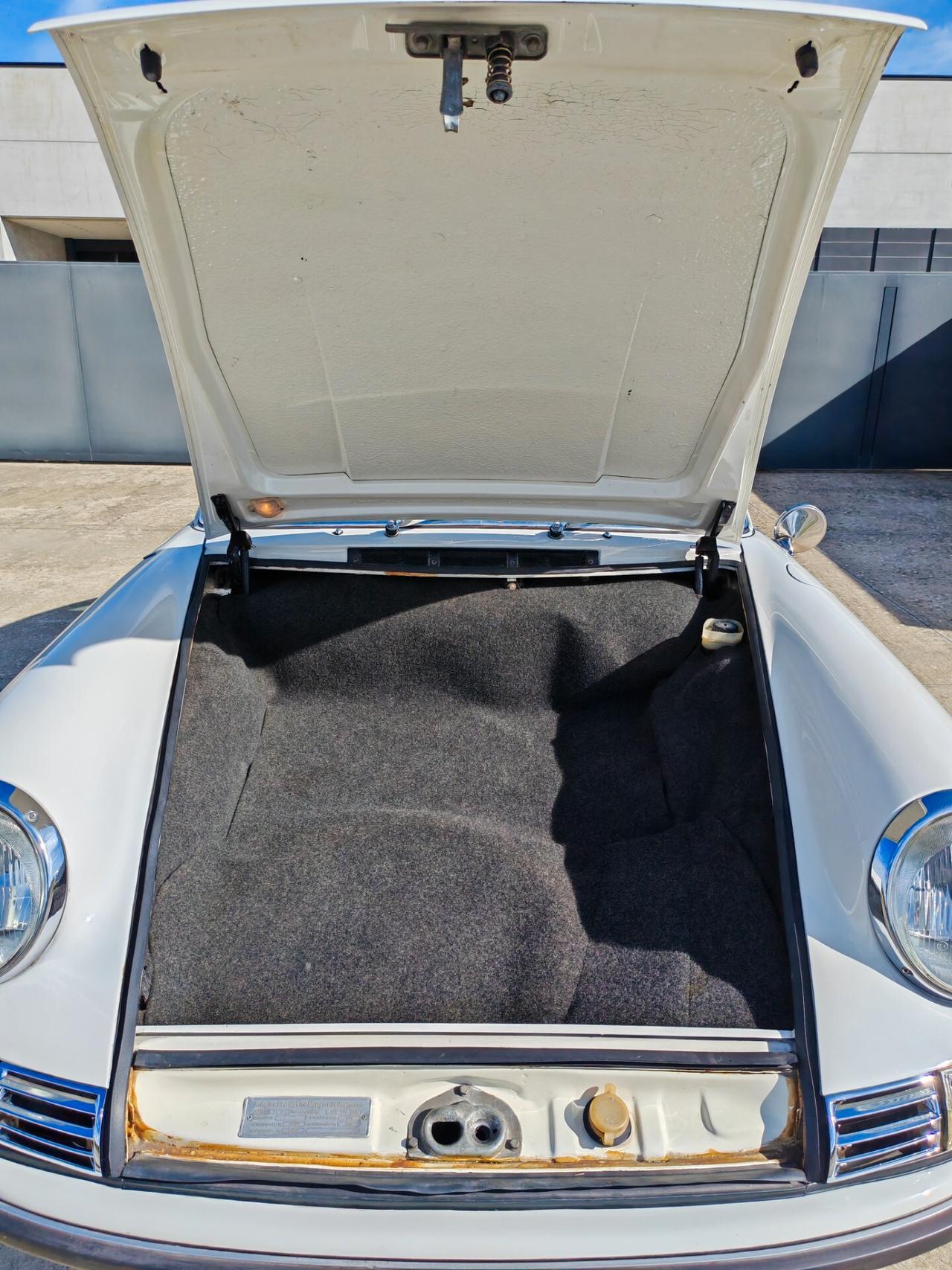 Porsche 911 2.2 S (PERMUTE)