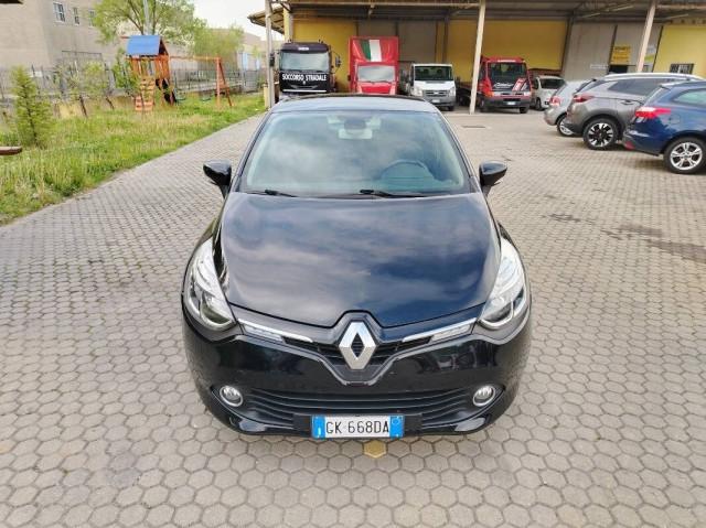 Renault Clio 1.2 Live 75cv