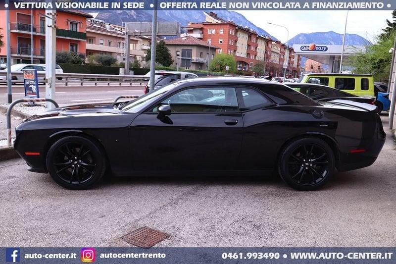 Dodge Challenger 3.6 V6 AT8 SXT *EUROPEA