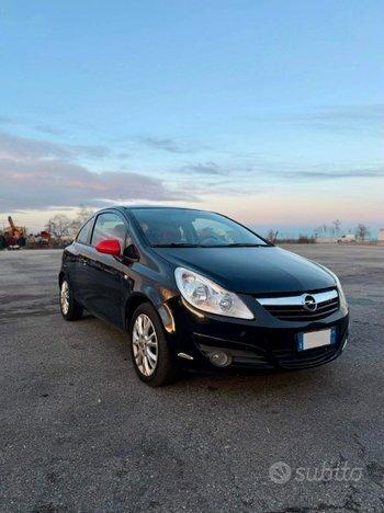 Opel Corsa 1.2 Sport