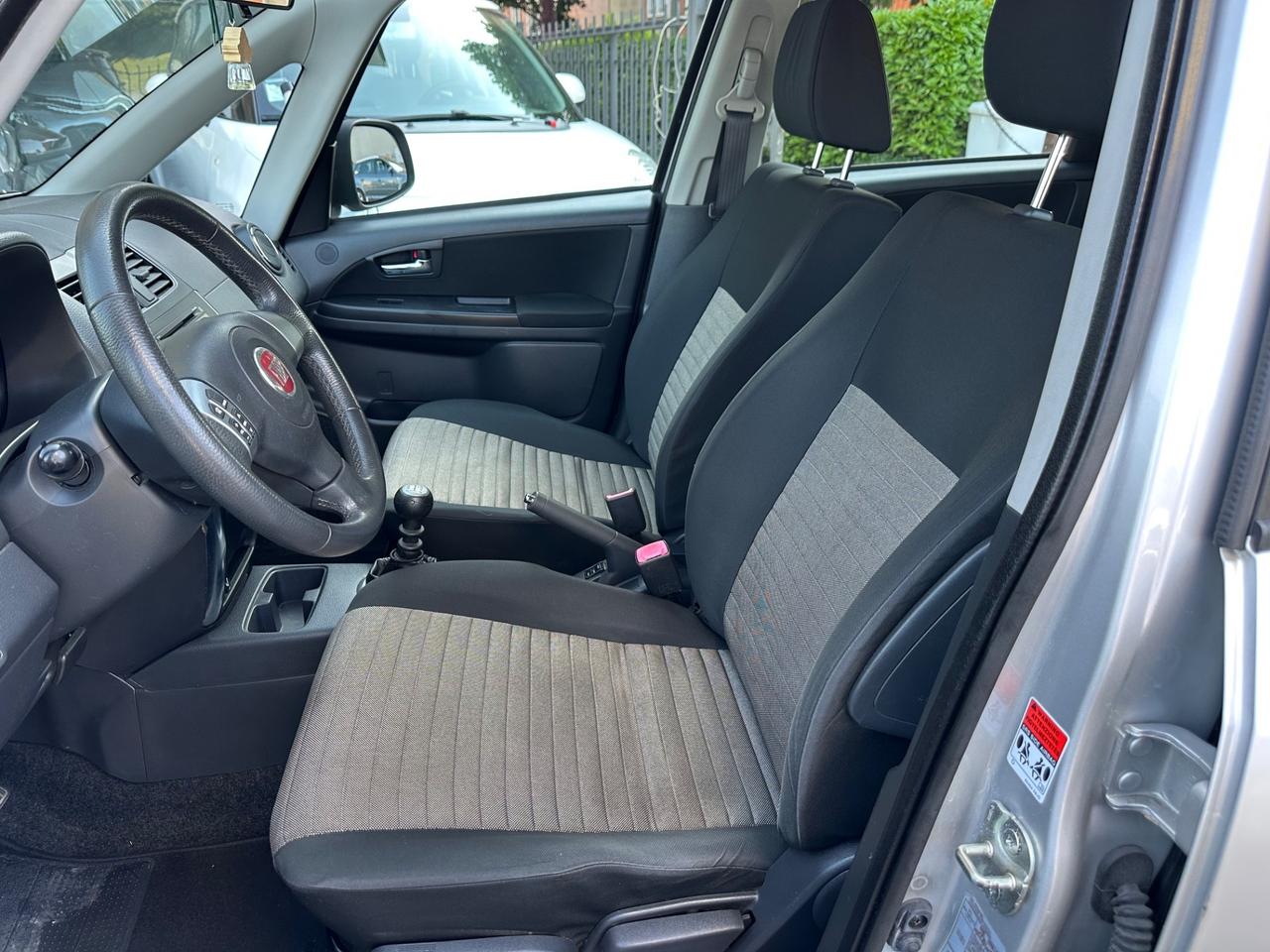 Fiat Sedici 2.0 MJT 16V DPF 4x4 Emotion