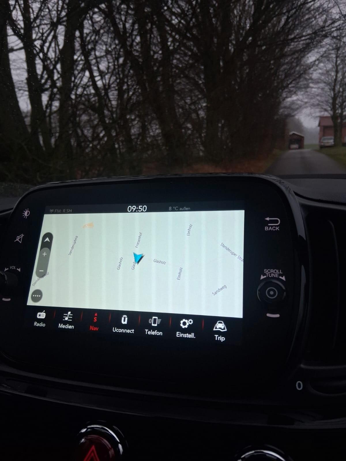 Fiat 500 1.0 Hybrid Dolcevita navi