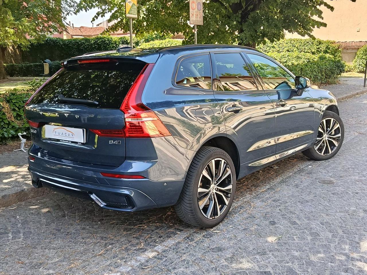 Volvo XC 60 Ultimate Dark 2.0 B4 MHEV #11036
