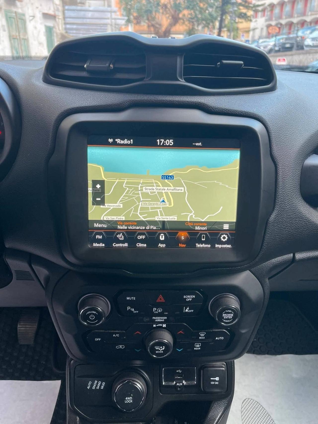 Jeep Renegade 4WD Active Limited full led