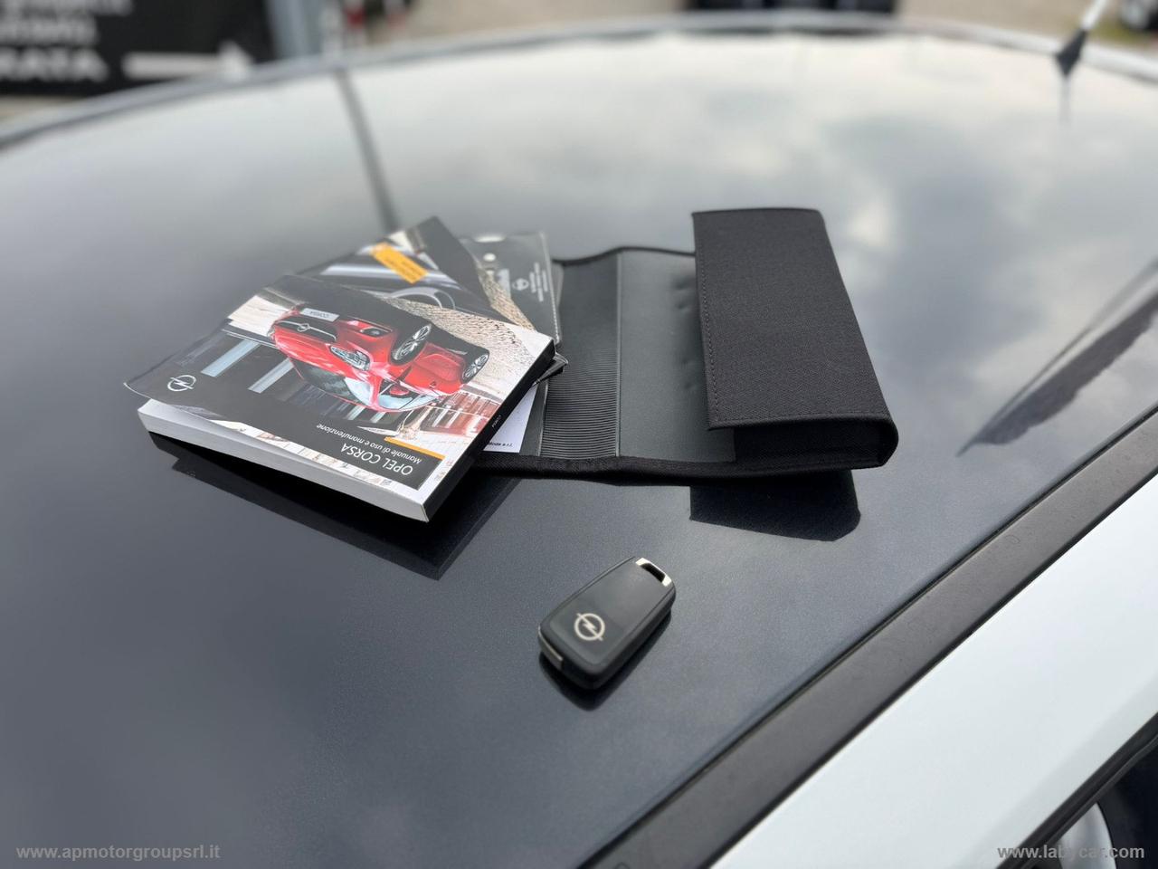 OPEL Corsa 1.3 CDTI ecoFLEX S&S 5p. b-Color