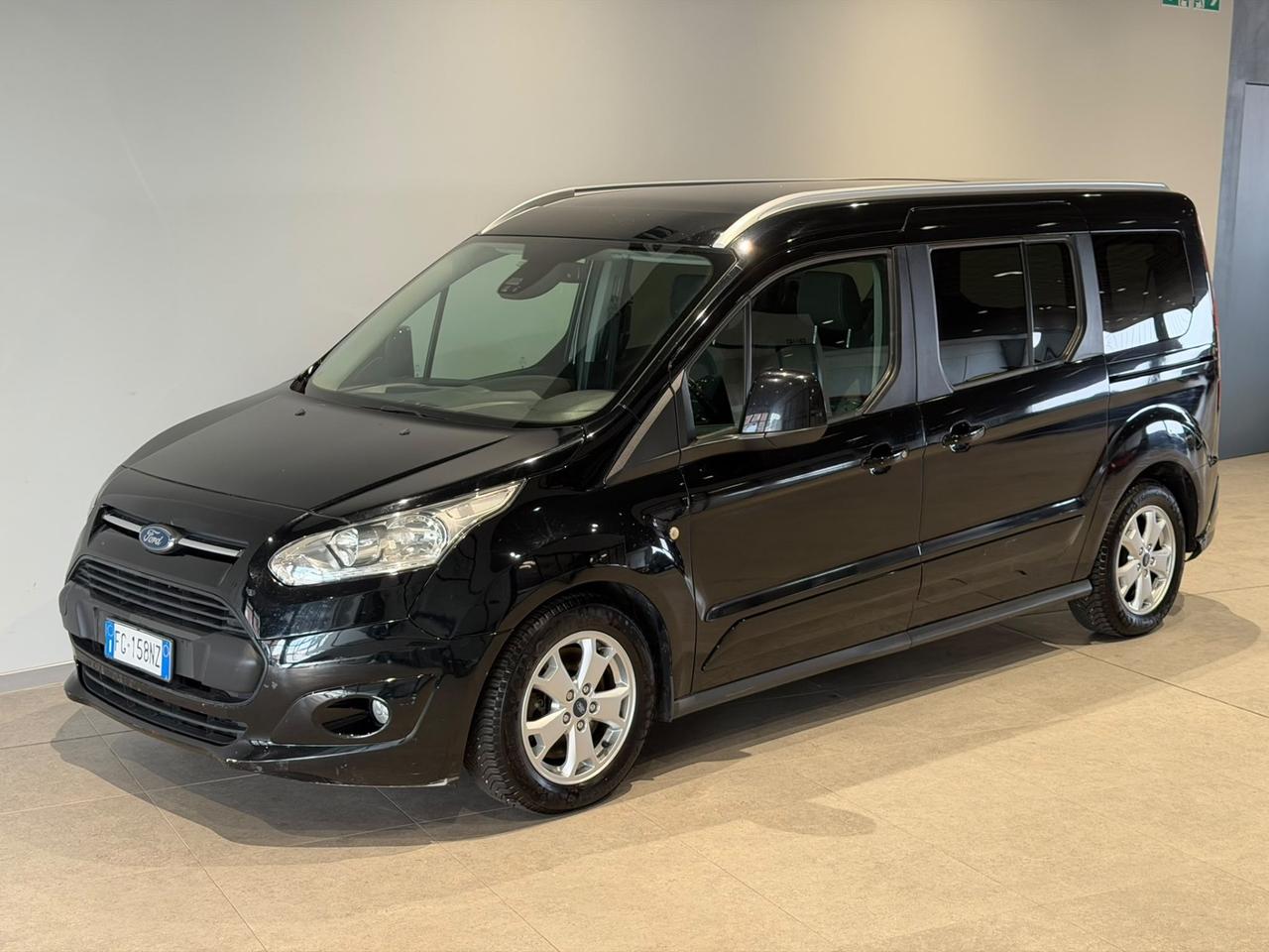 Ford Tourneo Connect 7 posti Titanium