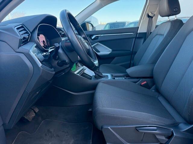 Audi Q3 35 TDI S tronic Business 2020