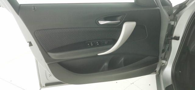 BMW 120 d 5p. Unique - CAMBIO AUTOMATICO