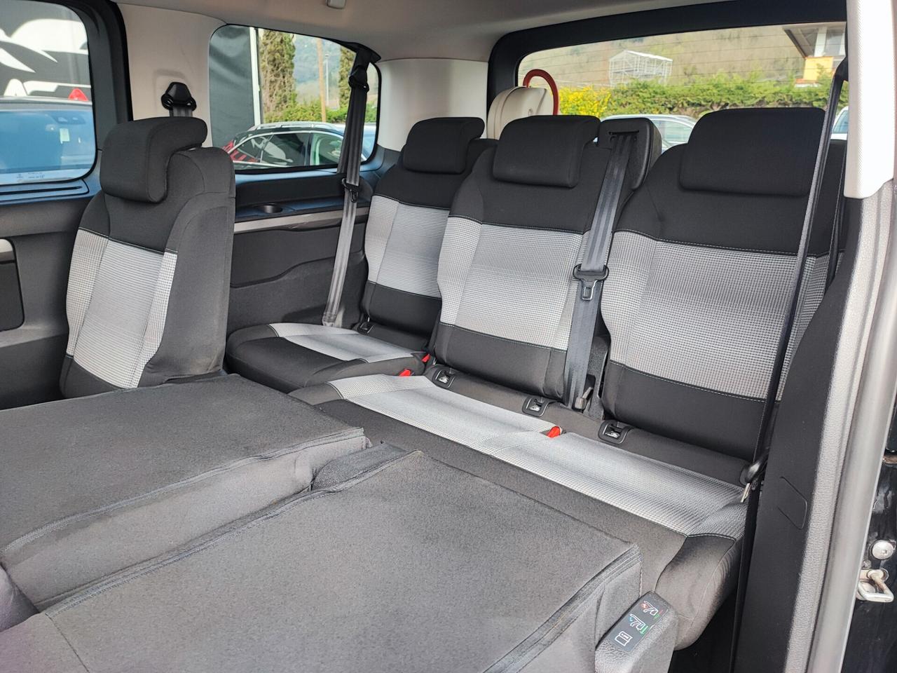 Citroen Spacetourer 9 POSTI CON SOLLEVATORE/PEDANA PER DISABILI