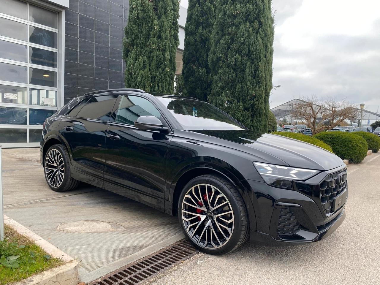 Audi Q8 SUV 50 TDI 286 CV quattro tiptronic S line edition FULL