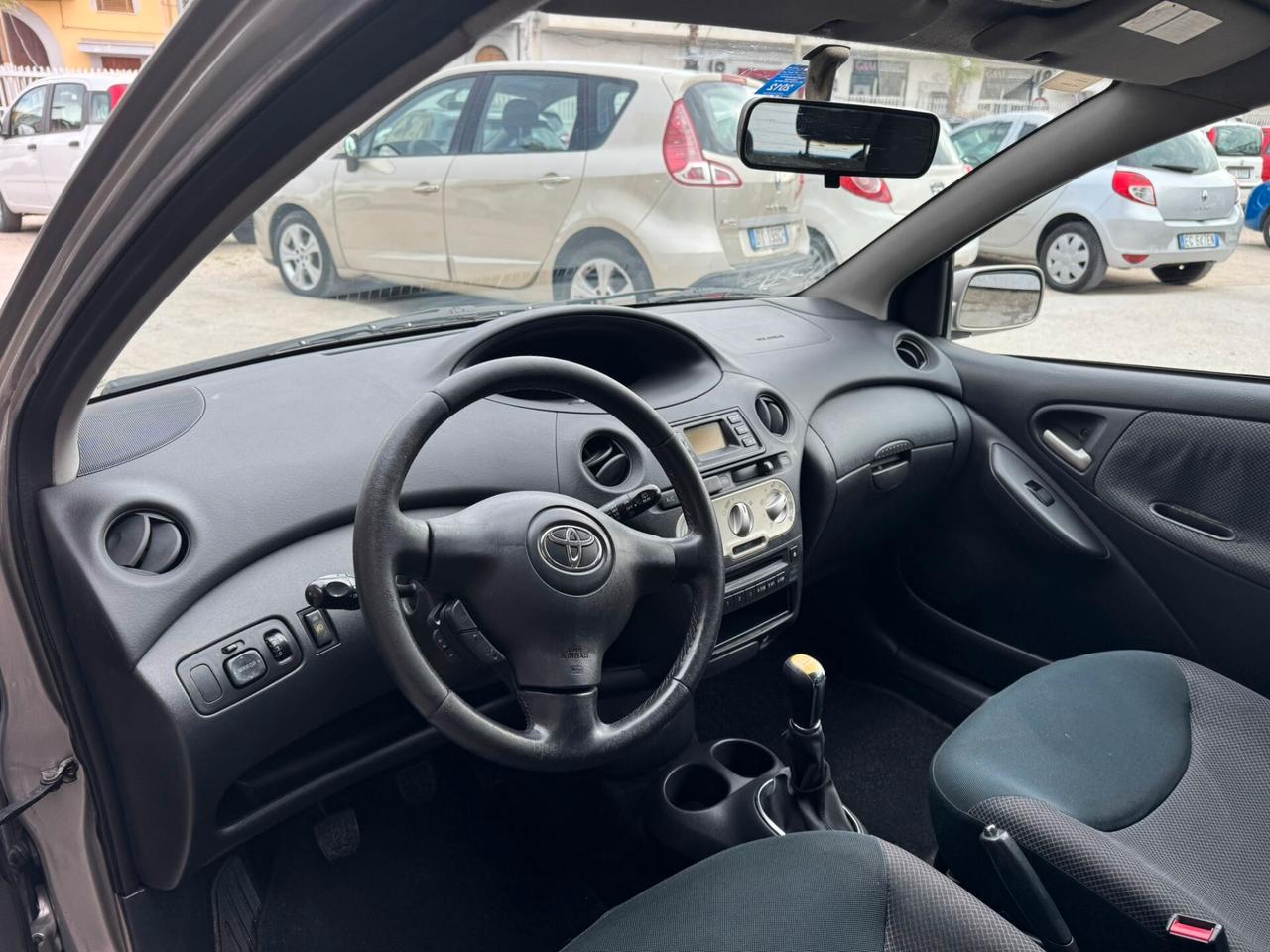 Toyota Yaris 1.4 tdi D-4D cat 3 porte