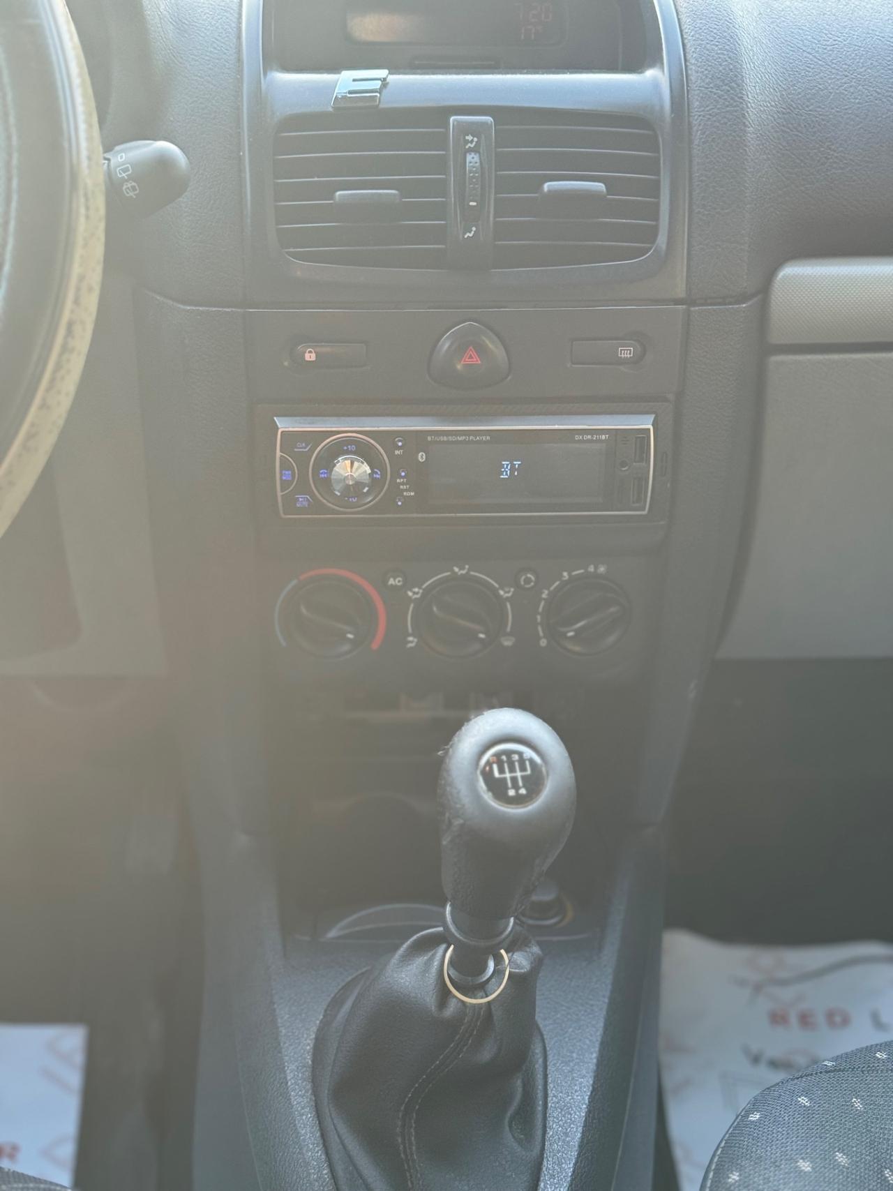 Renault Clio 1.2 16V cat 5 porte Pack Dynamique