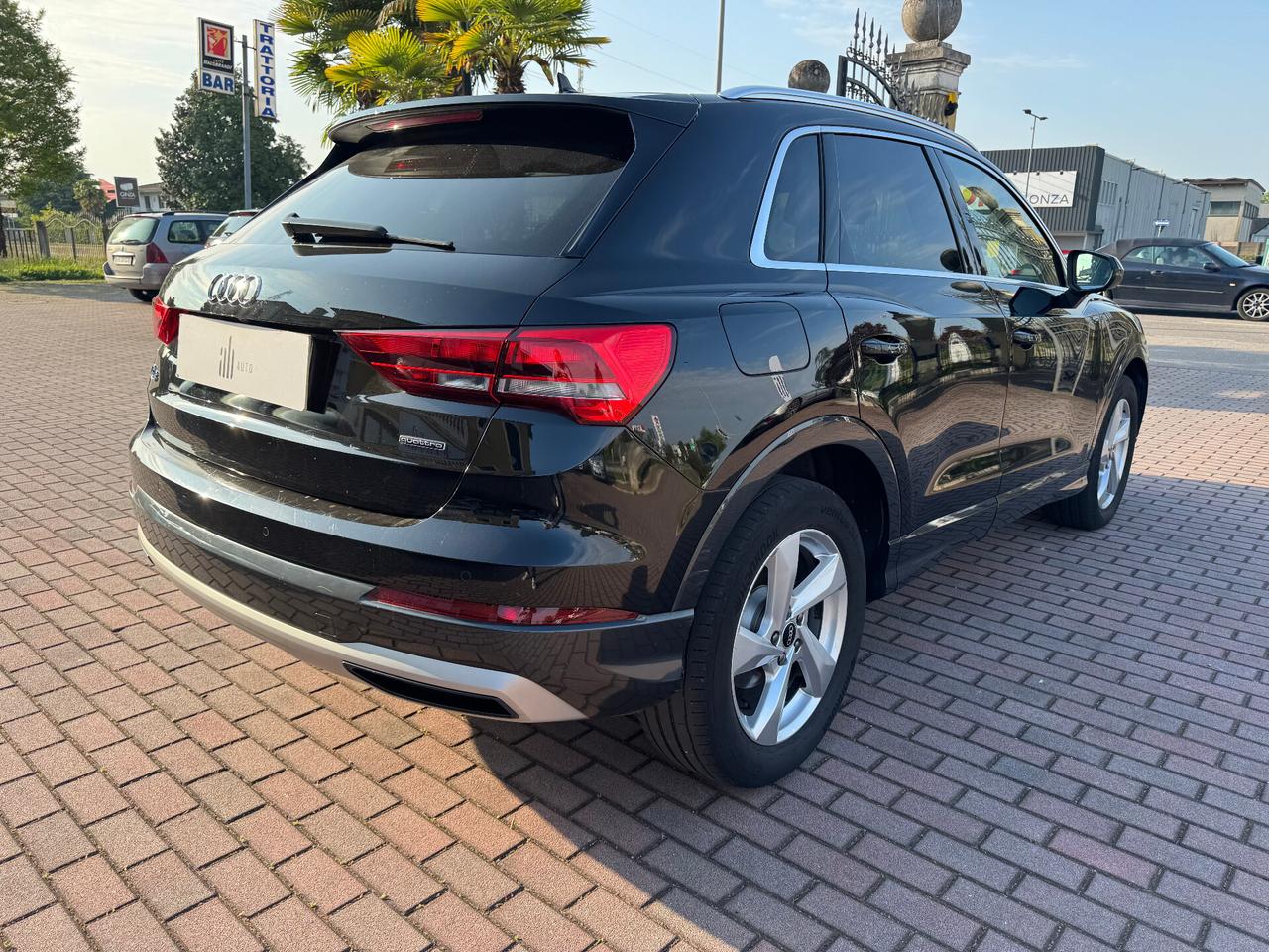 Audi Q3 SPB 35 TDI quattro S tronic Business Plus