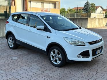 Ford Kuga 2.0 TDCI 140 CV 4WD Powershift