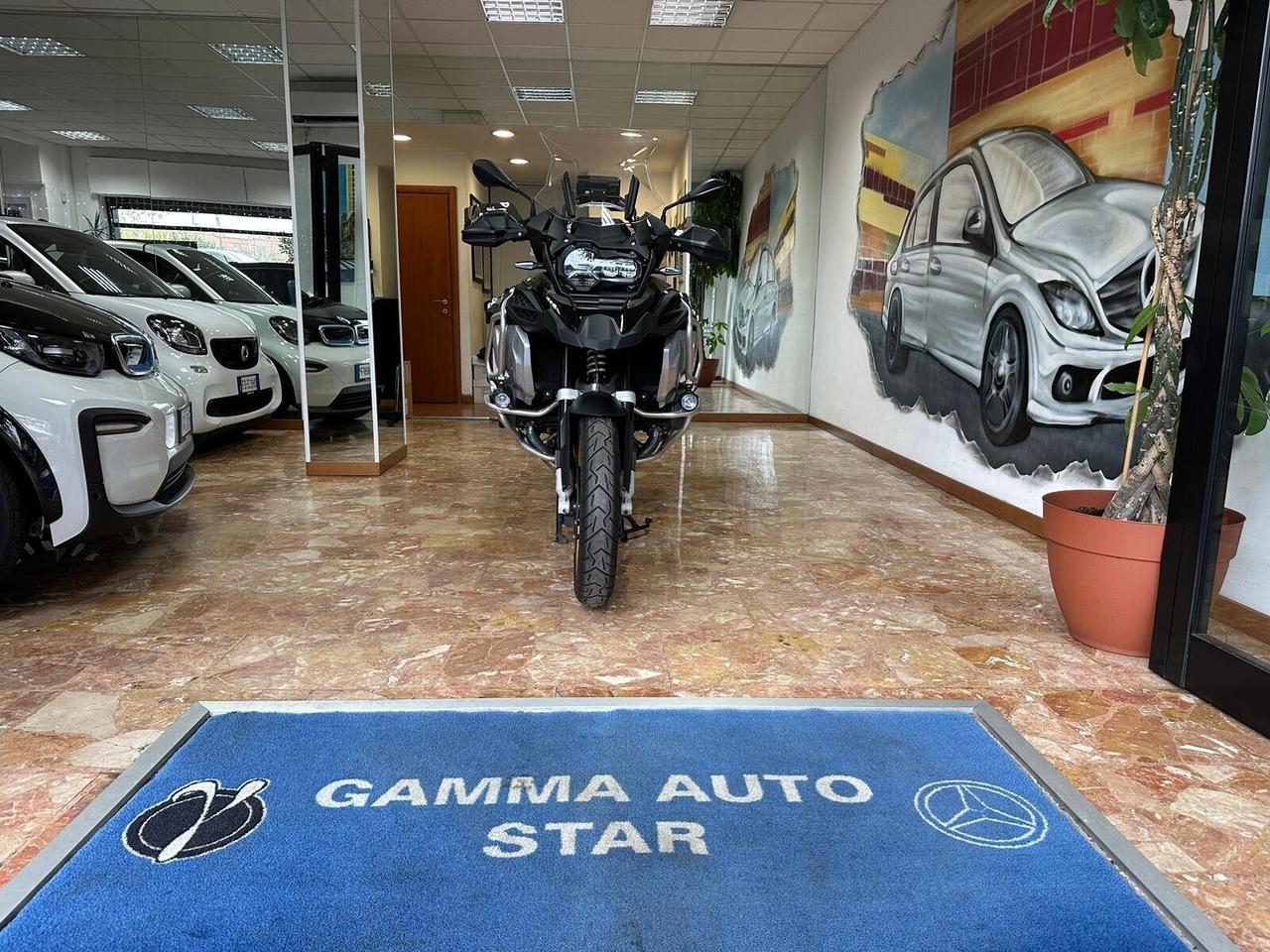 BMW R 1250 TRIPLE BLACK ADVENTURE MOTO UFFICIALE FULL OPTIONALS TUTTI I BAULETTI SOLO KM 11200 COME NUOVA