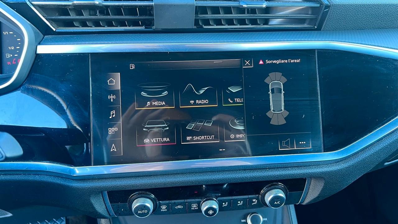 Audi Q3 2.0 TDI 150 CV S tronic Business