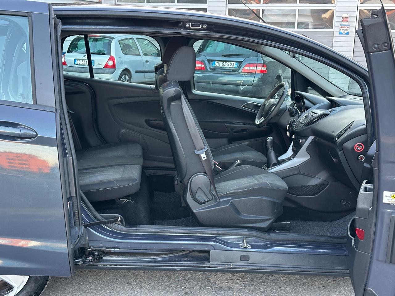 Ford B-Max 1.5 TDCi 75 CV Titanium X Neopatentati