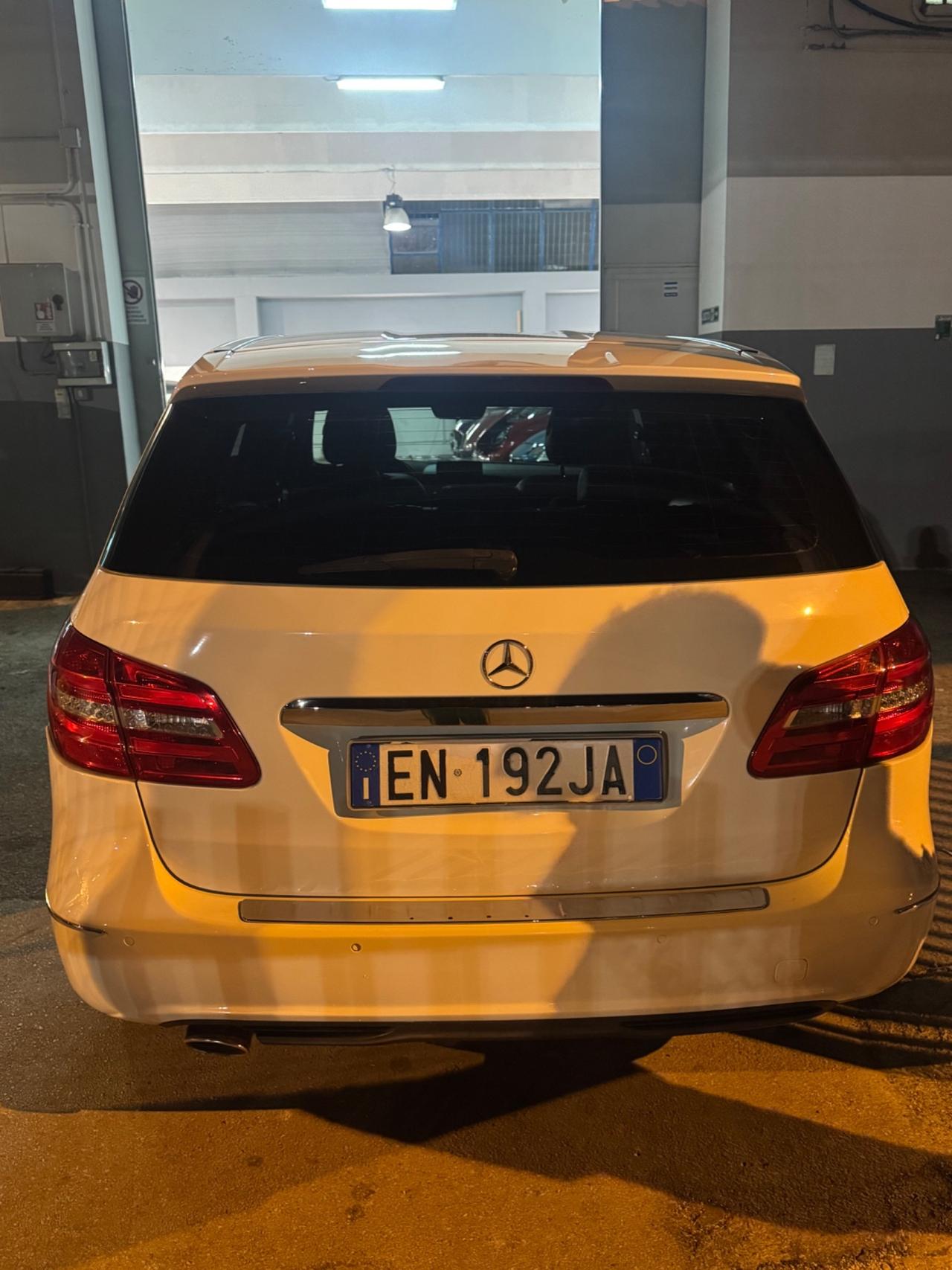 Mercedes-benz B 180 CDI Premium