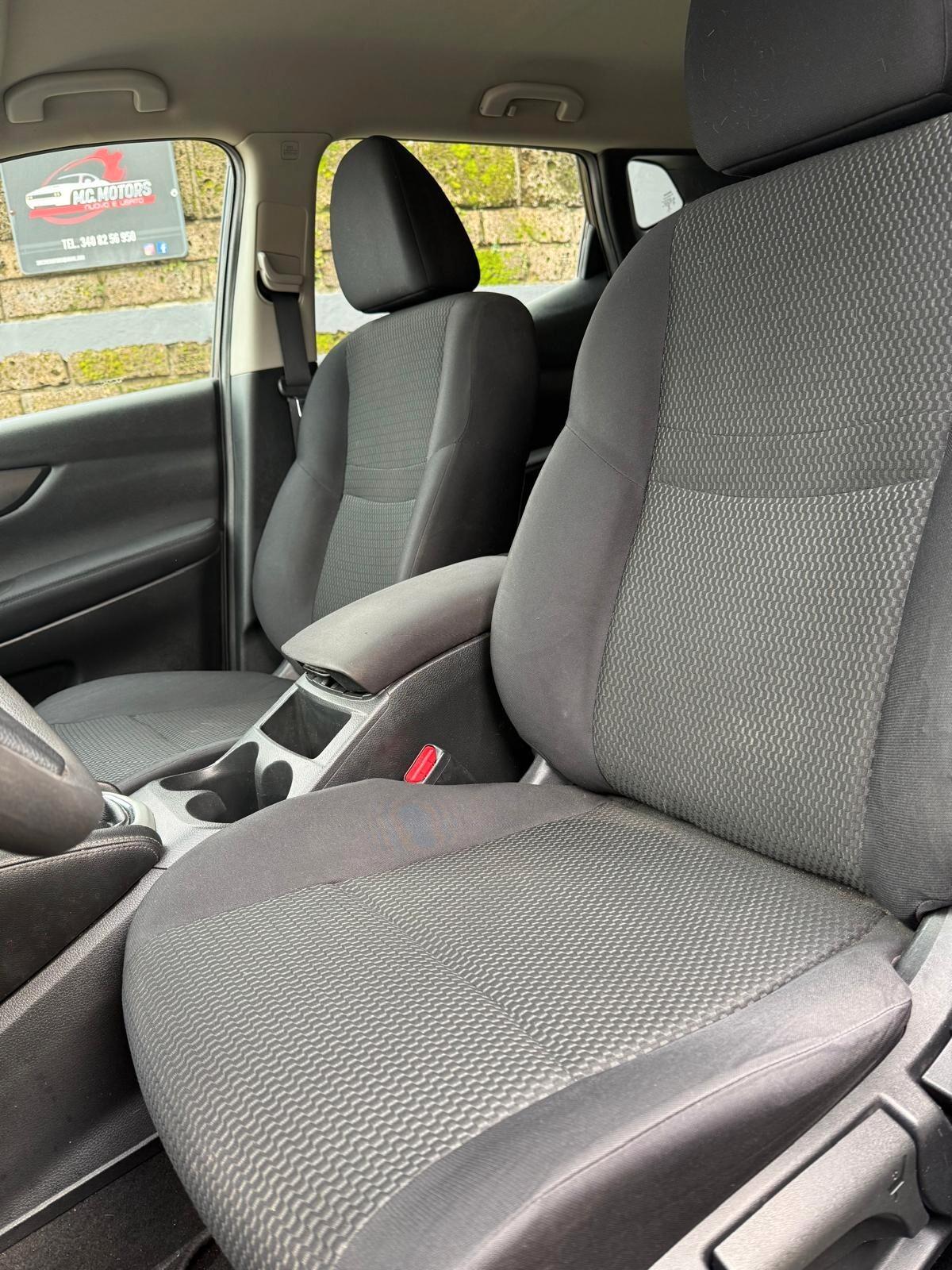 Nissan Qashqai 1.5 dCi N-Vision