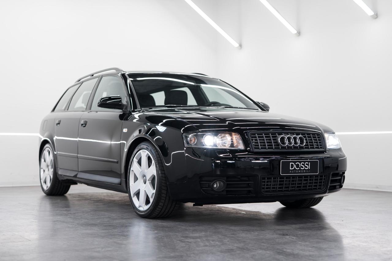 Audi S4 MANUALE