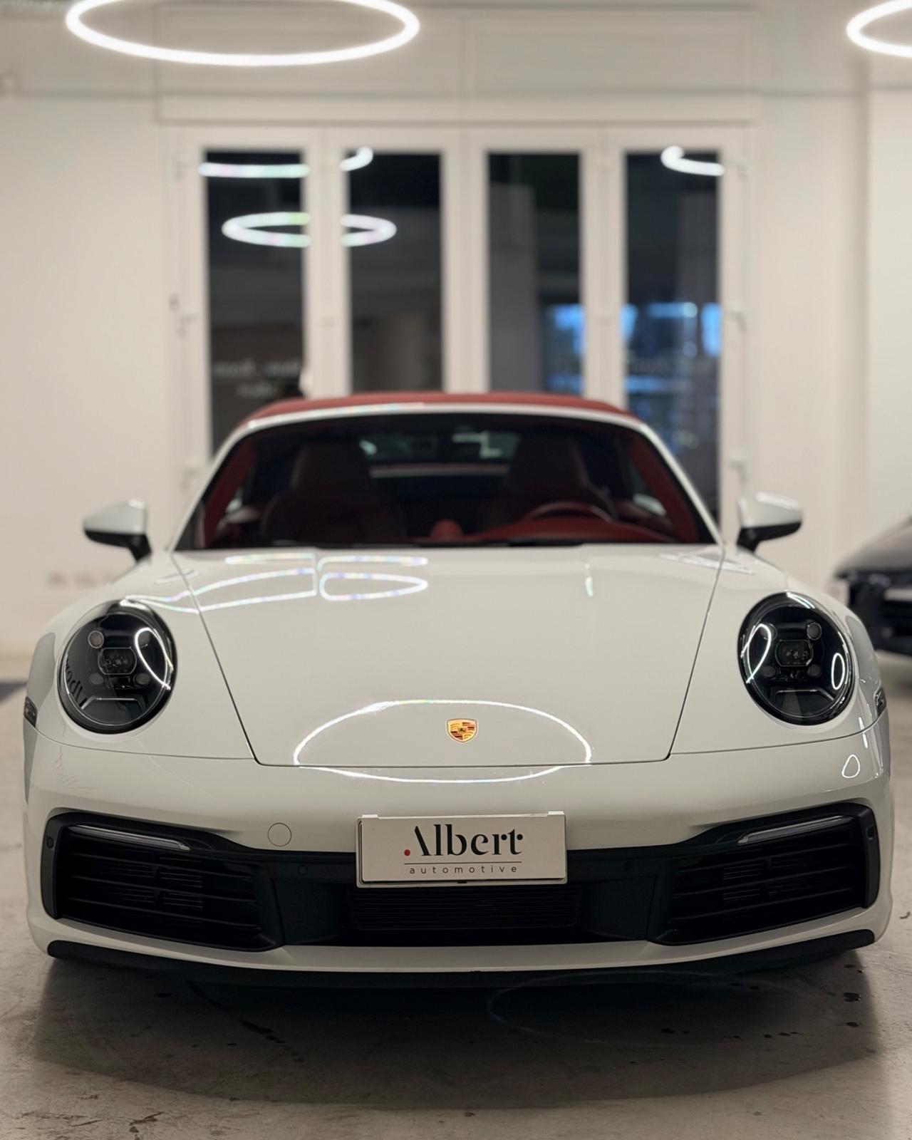 Porsche 911 Carrera Cabriolet