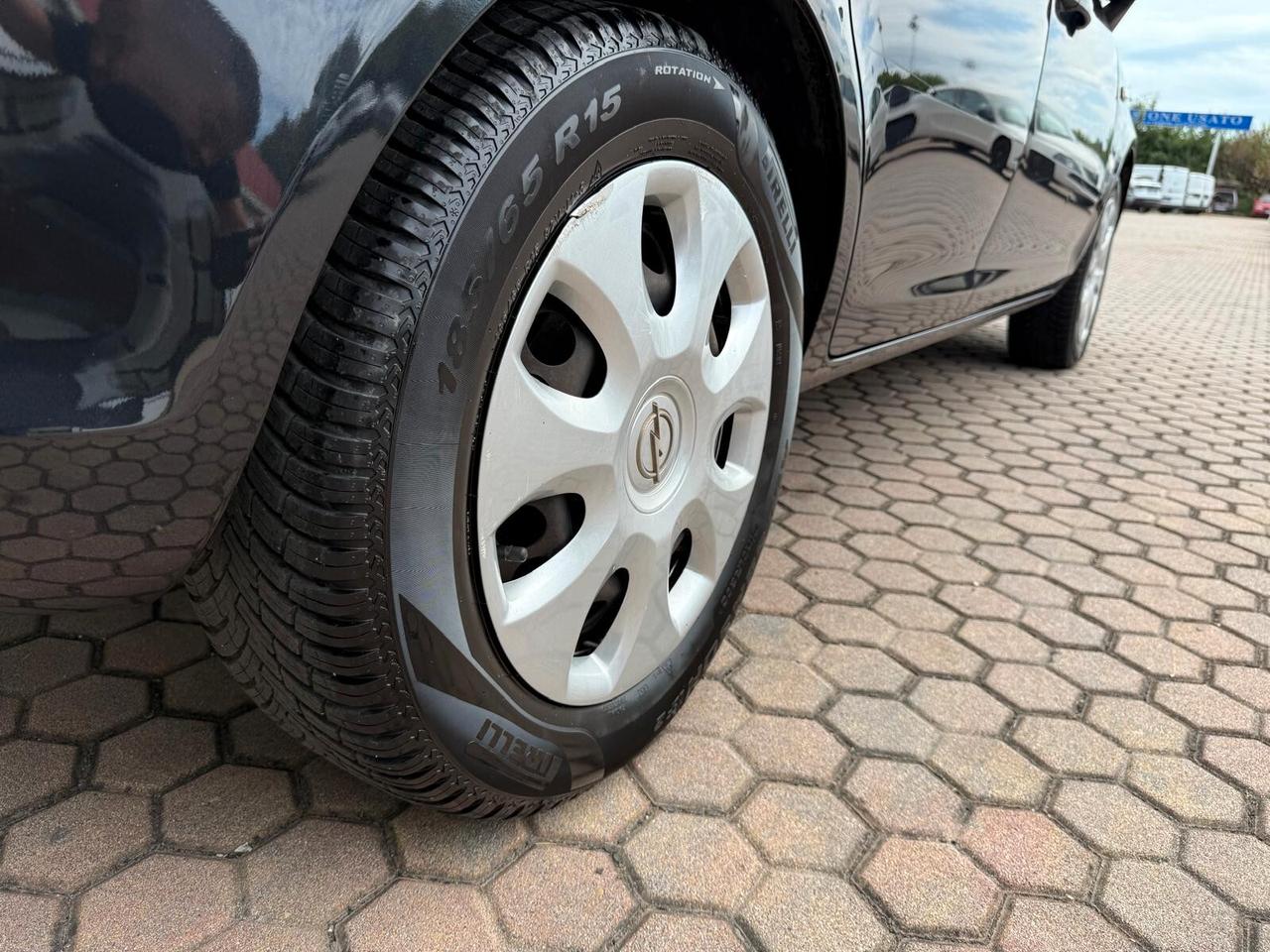 Opel Corsa 1.2 85CV 5 porte GPL-OK NEOPATENTATI