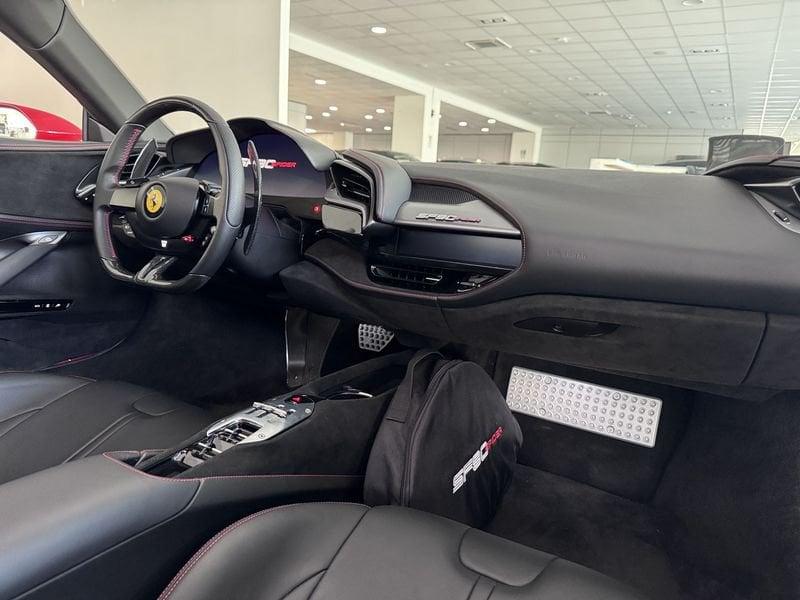 Ferrari SF90 Spider 4.0 Hybrid DCT 4WD Spider