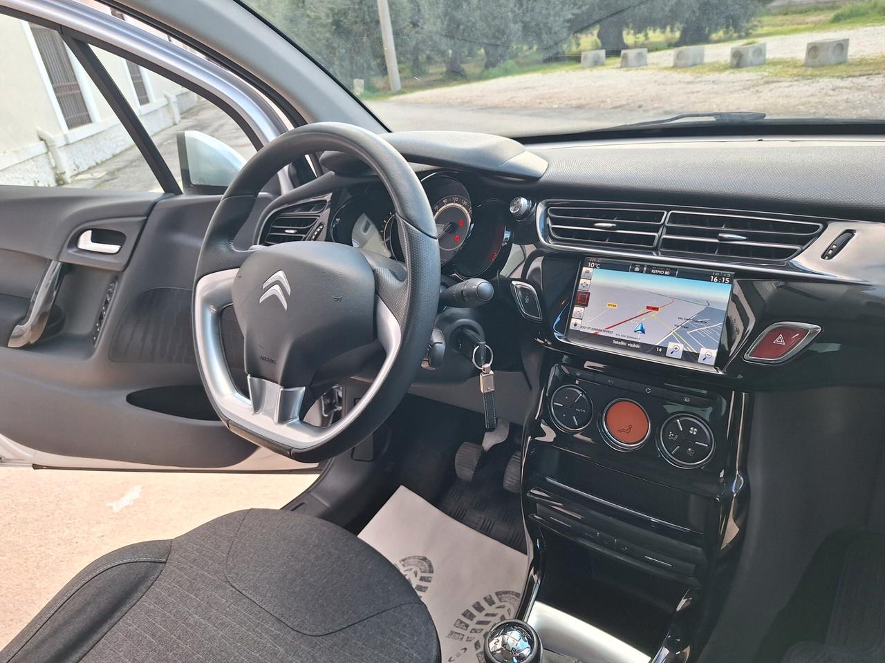 Citroen C3 1.6 HDi 75 Exclusive"TETTO NAVI" 2016