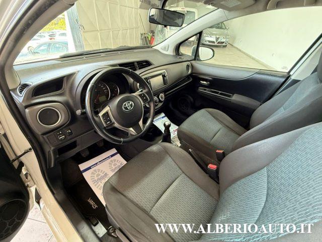 TOYOTA Yaris 1.0 5 porte Lounge