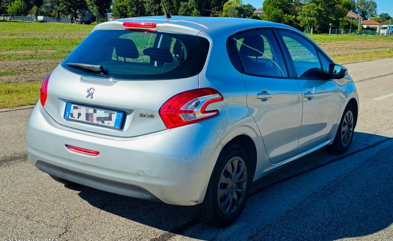 Peugeot 208 full optional Metano garantita 12 mesi
