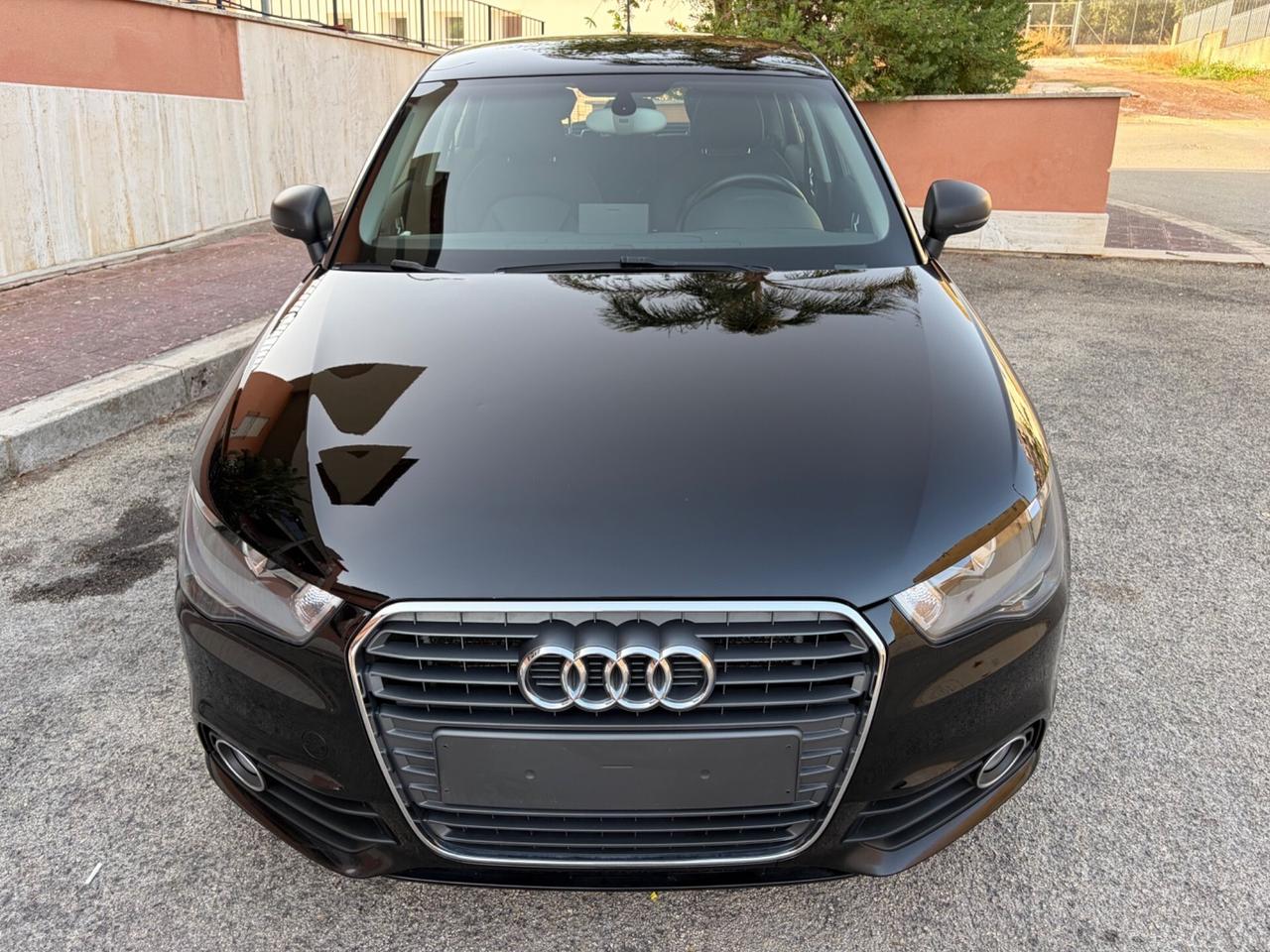 Audi A1 1.2 TFSI Ambition s-line