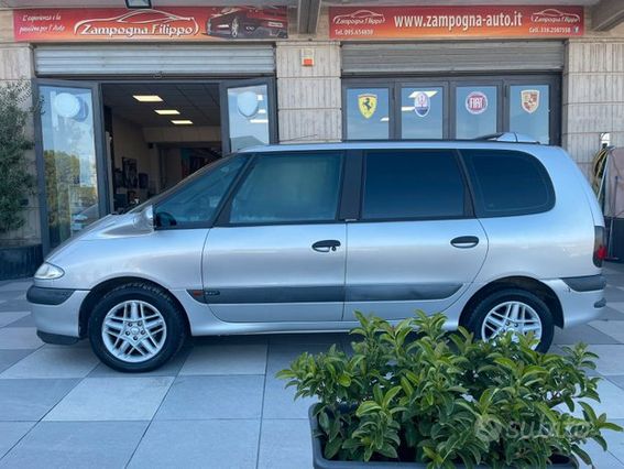 RENAULT Espace 2.2 TD 7POSTI - 1999