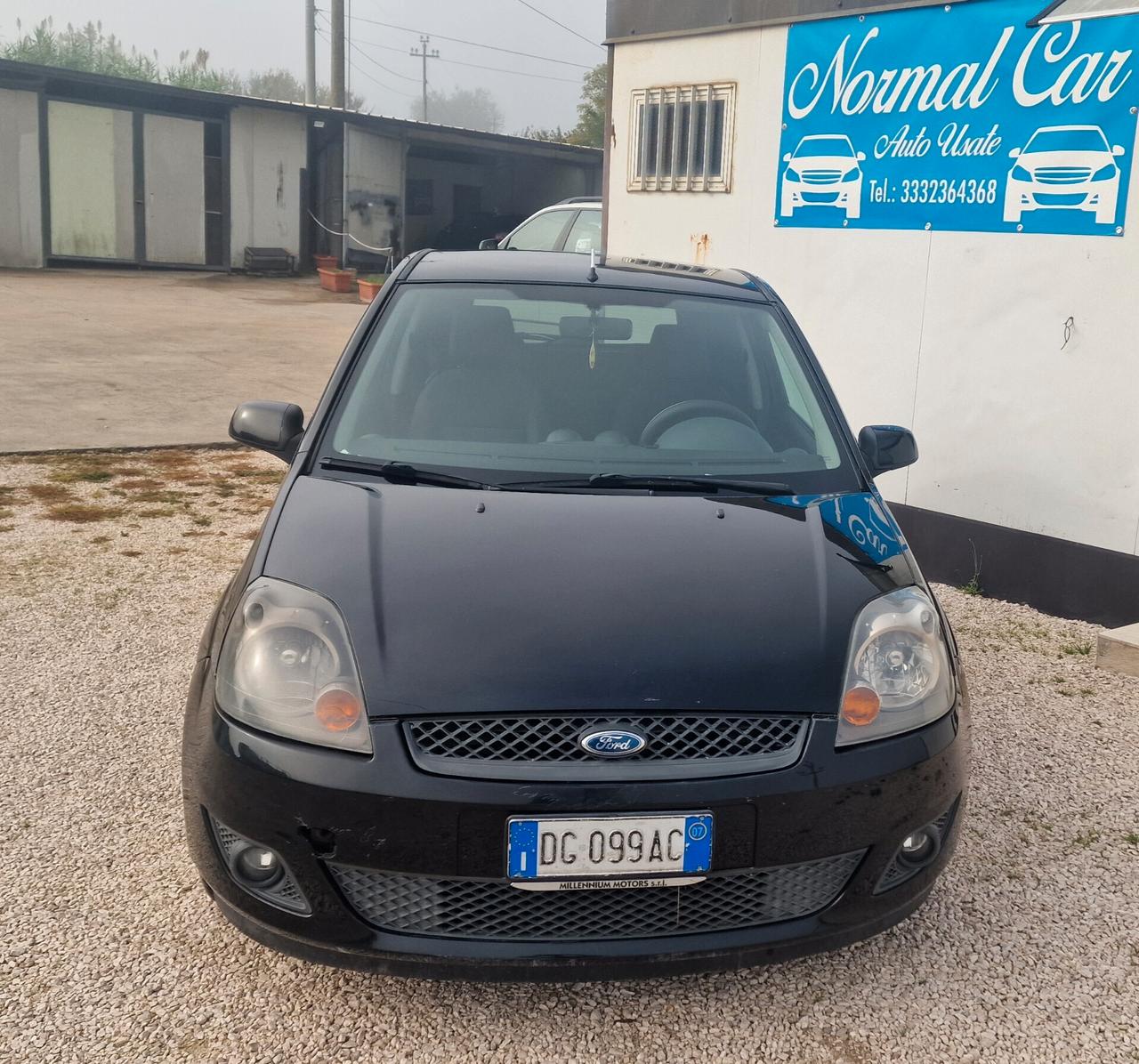 Ford Fiesta 1.2 16V 3p. Ghia "GPL"