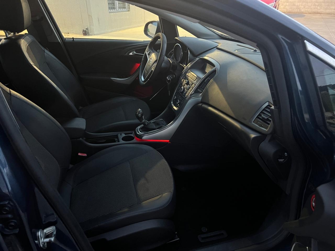 Opel Astra 1.7 CDTI 110CV 5 porte Cosmo 2011