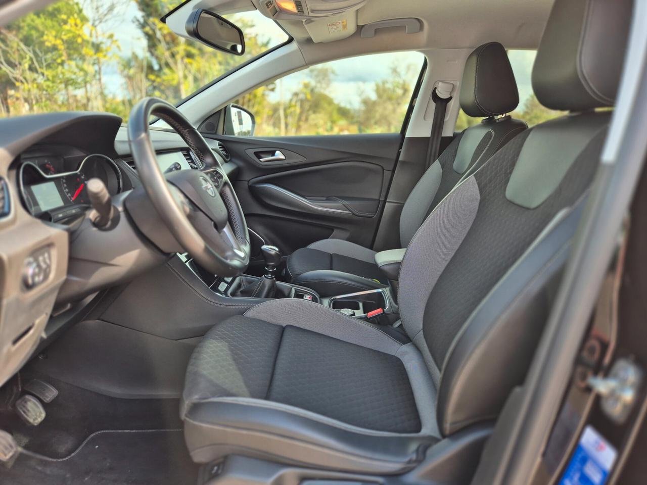 Opel Grandland 1.6 DIESEL 120 Cv